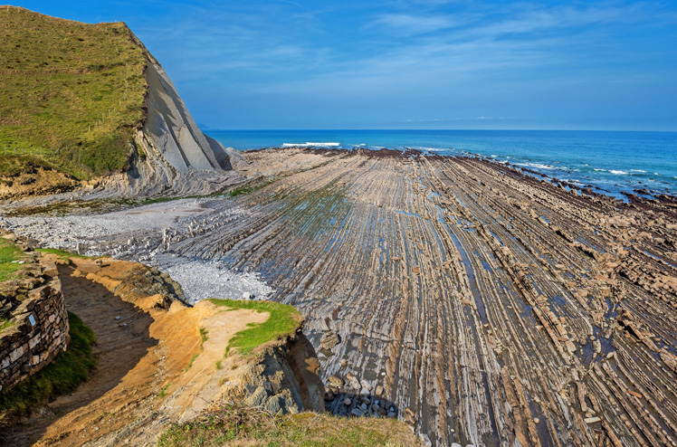 Flysch of Sakoneta, Basque Country (Spain)