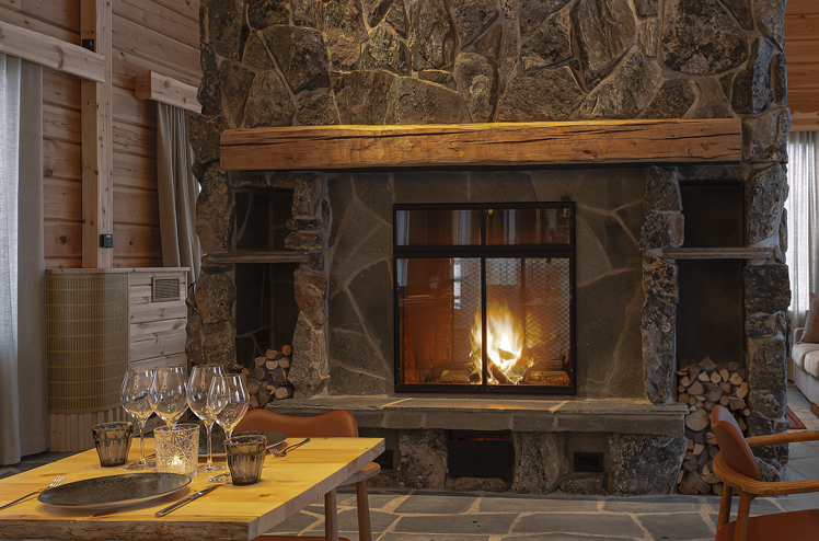 Nivunki_Village_Restaurant and Fireplace closer2